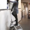 Sgabello professionale in alluminio WT